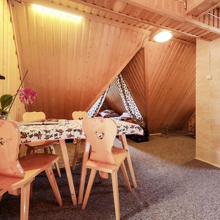 Rentplanet - Willa Szafran ザコパネ エクステリア 写真